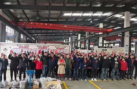 Roter Umschlag zum Fr&uuml;hlingsfest 2023