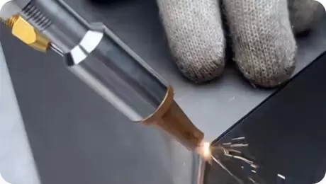Laserschwei&szlig;en