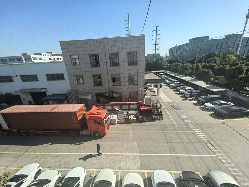 Hehua Machinery schlie&szlig;t am 9. Dezember 2025 eine Lieferung von 3x40GP nach Italien ab.