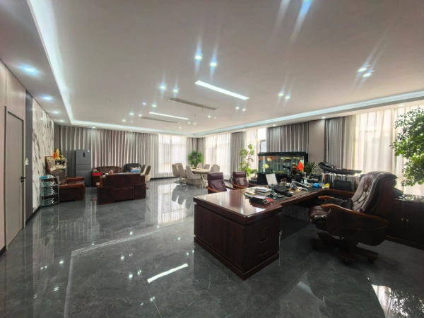 B&uuml;ro