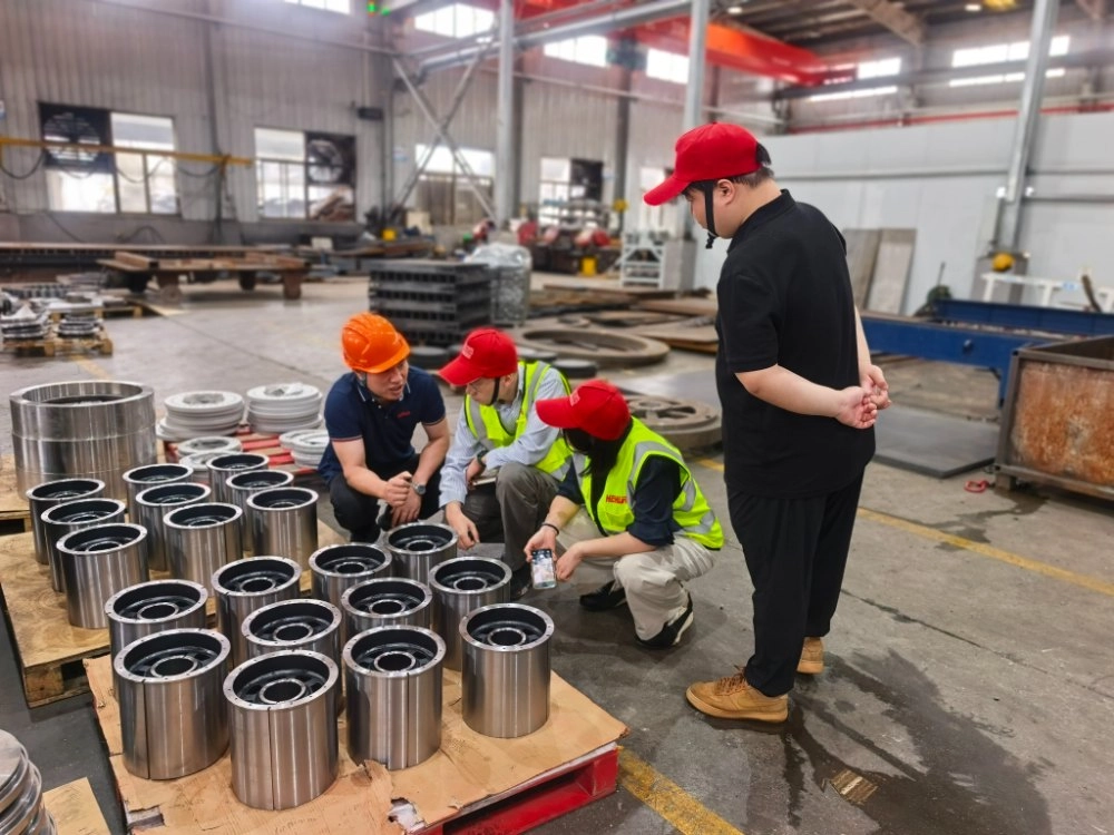 Hitachi Energy-Team besucht Hehua Machinery